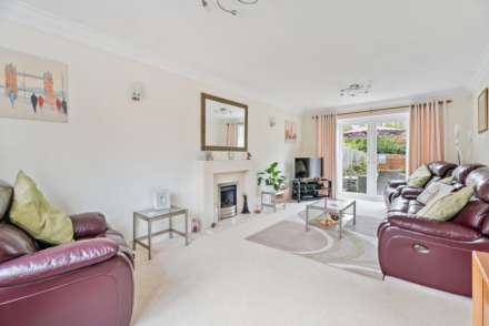 Bishops Field, Aston Clinton, Image 2