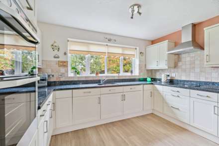 Bishops Field, Aston Clinton, Image 8