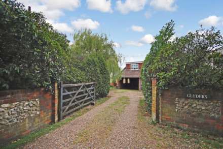 Rossway, Berkhamsted, Image 1