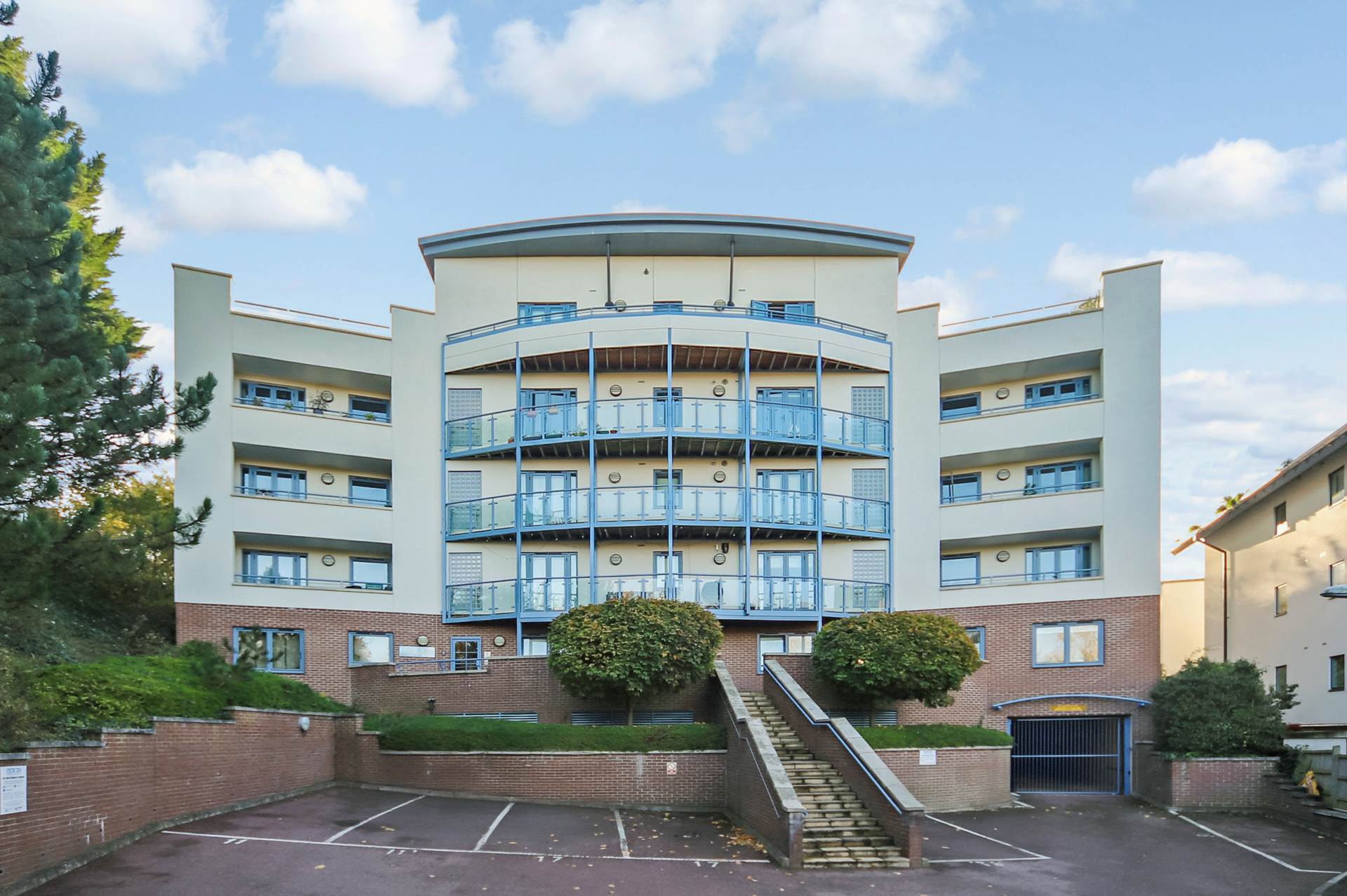 Massey House Brook Street, Tring, Image 1