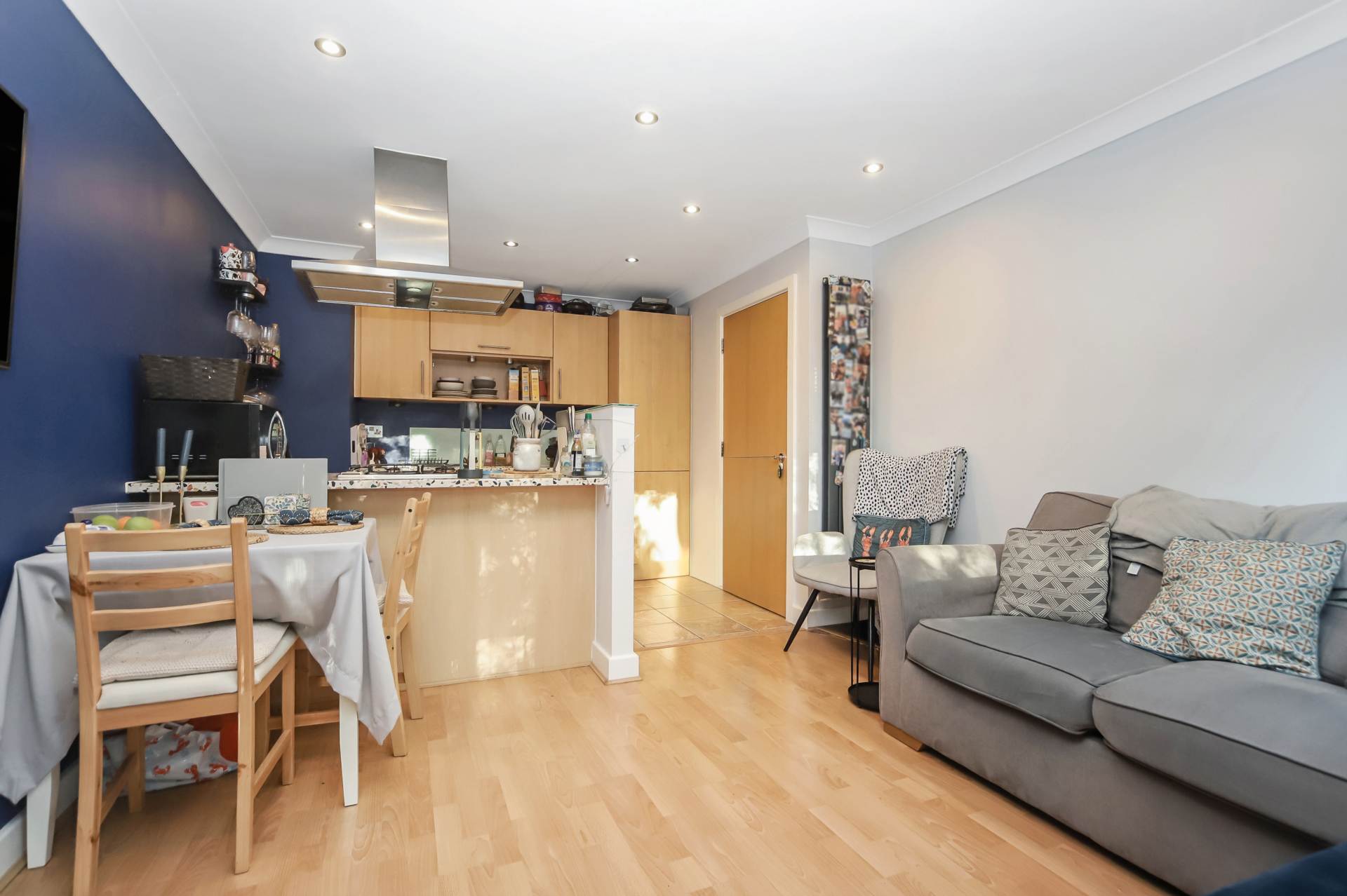 Massey House Brook Street, Tring, Image 3