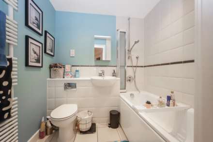 Massey House Brook Street, Tring, Image 13