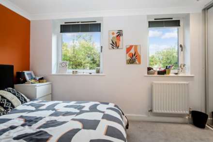 Massey House Brook Street, Tring, Image 9