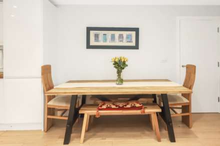 Brookside Court, Brook Street, Image 6