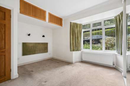 Upper Icknield Way, Aylesbury, Image 16