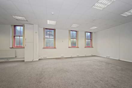 Higham Mead, Chesham, Image 2