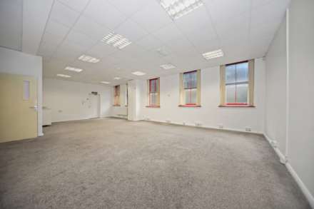 Higham Mead, Chesham, Image 5