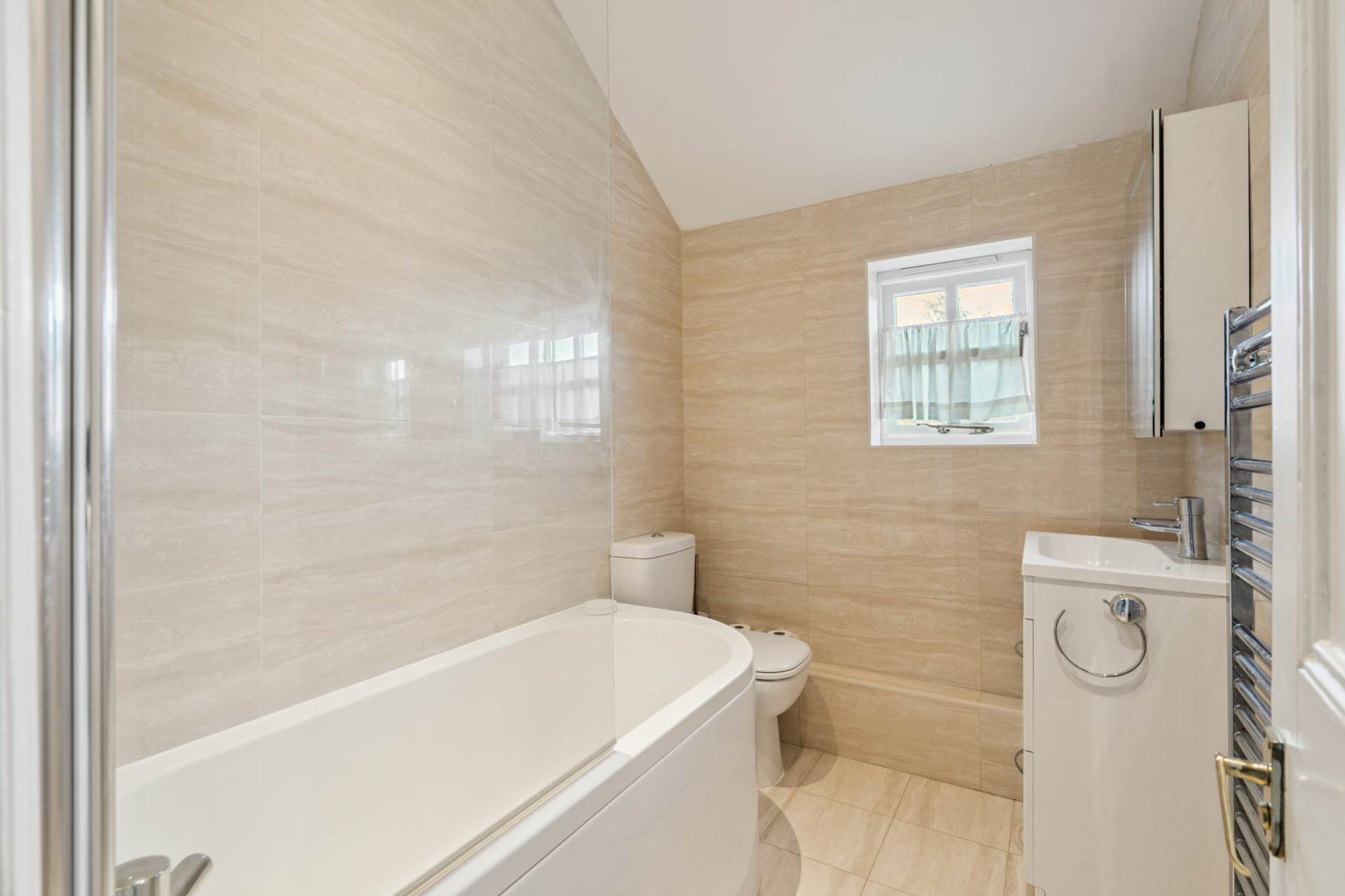 Manor Farm, Leighton Road, Wingrave, Image 22