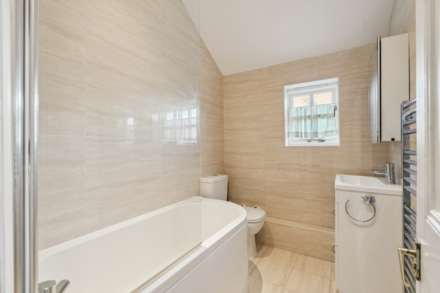 Manor Farm, Leighton Road, Wingrave, Image 22