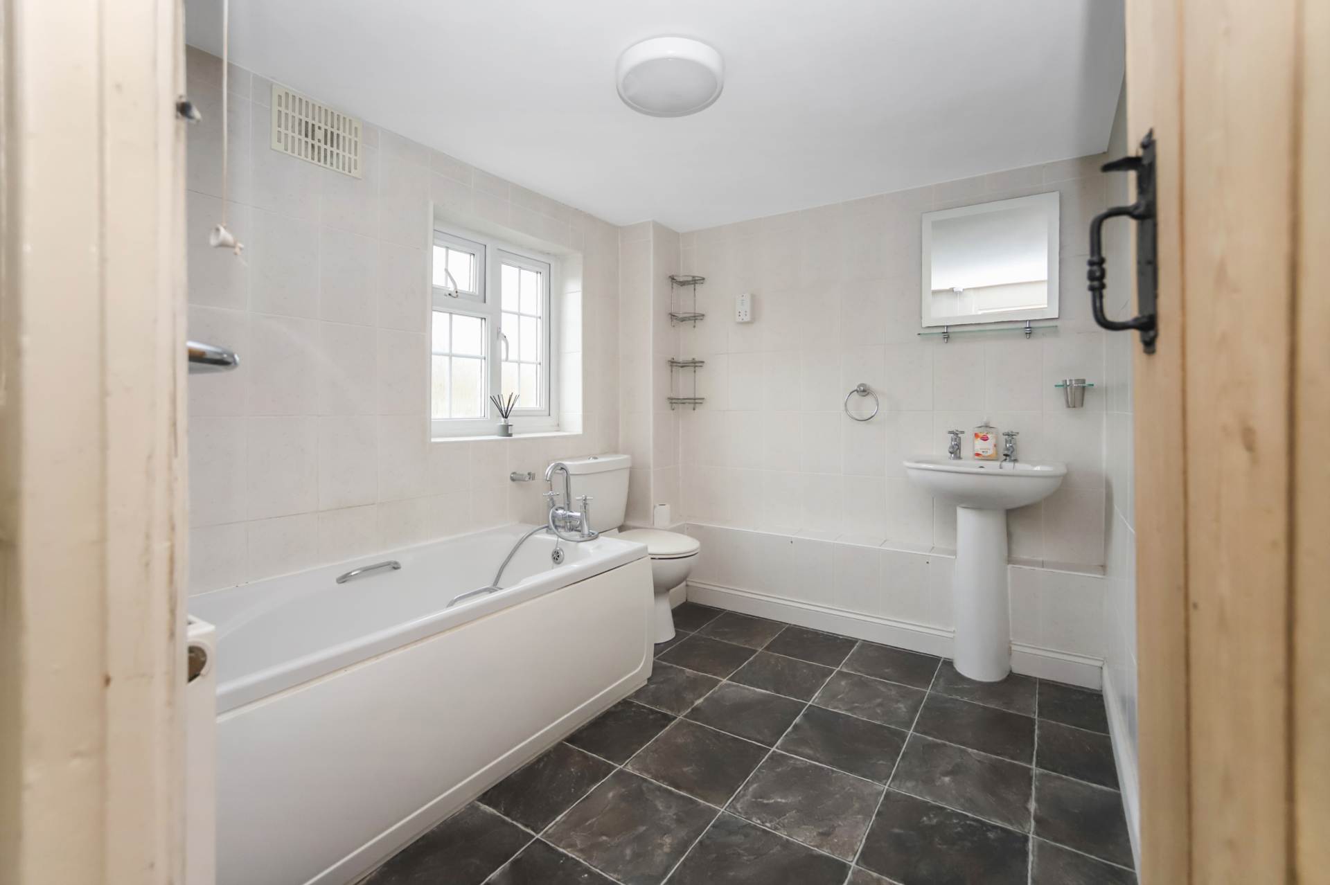 King Street, Tring, Image 11