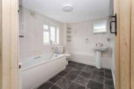 King Street, Tring, Image 11