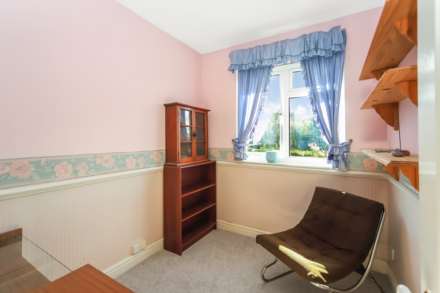 Chapel Meadow, Tring, Image 11