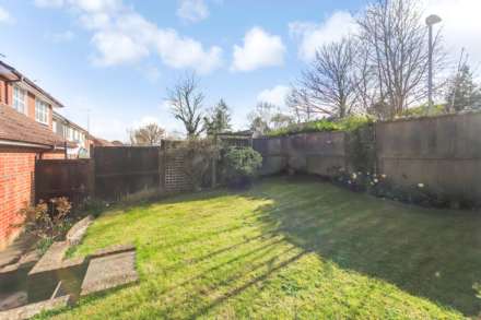 Chapel Meadow, Tring, Image 15