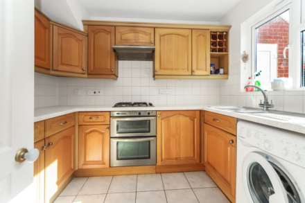 Chapel Meadow, Tring, Image 6