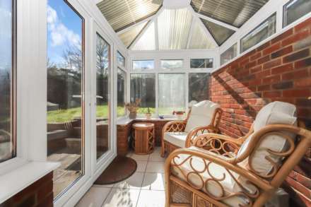 Chapel Meadow, Tring, Image 8