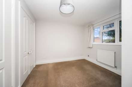 Chapel Meadow, Tring, Image 6