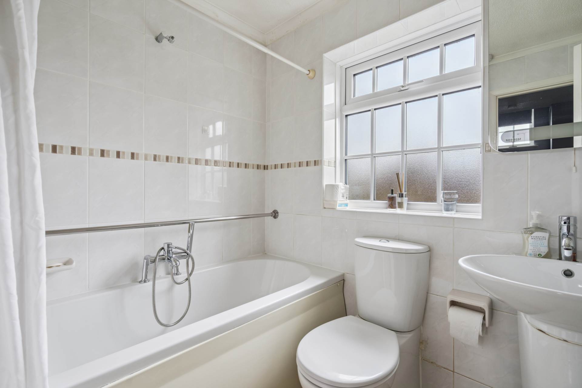 Parsonage Court, Tring, Image 12