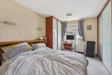 Parsonage Court, Tring, Image 11