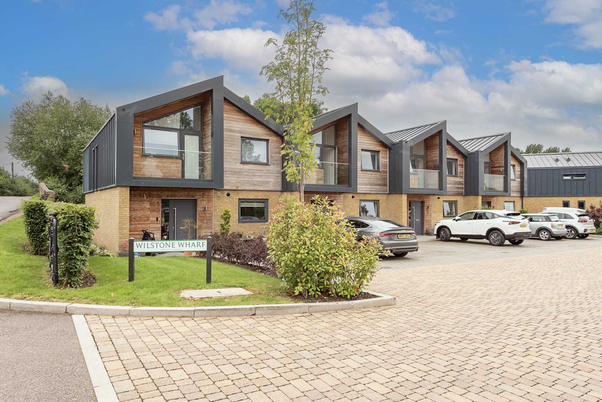 Wilstone Wharf, Wilstone, Image 35