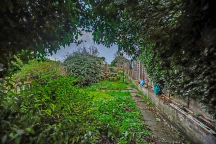 Gamnel Terrace, Tring, Image 12