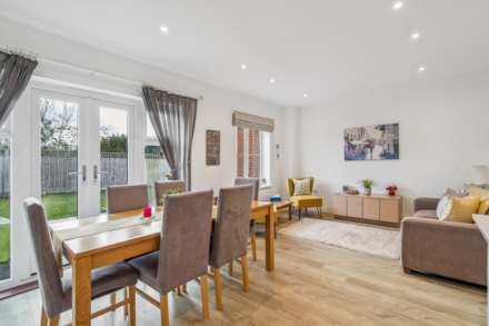 Sawdy Drive, Aston Clinton, Image 10