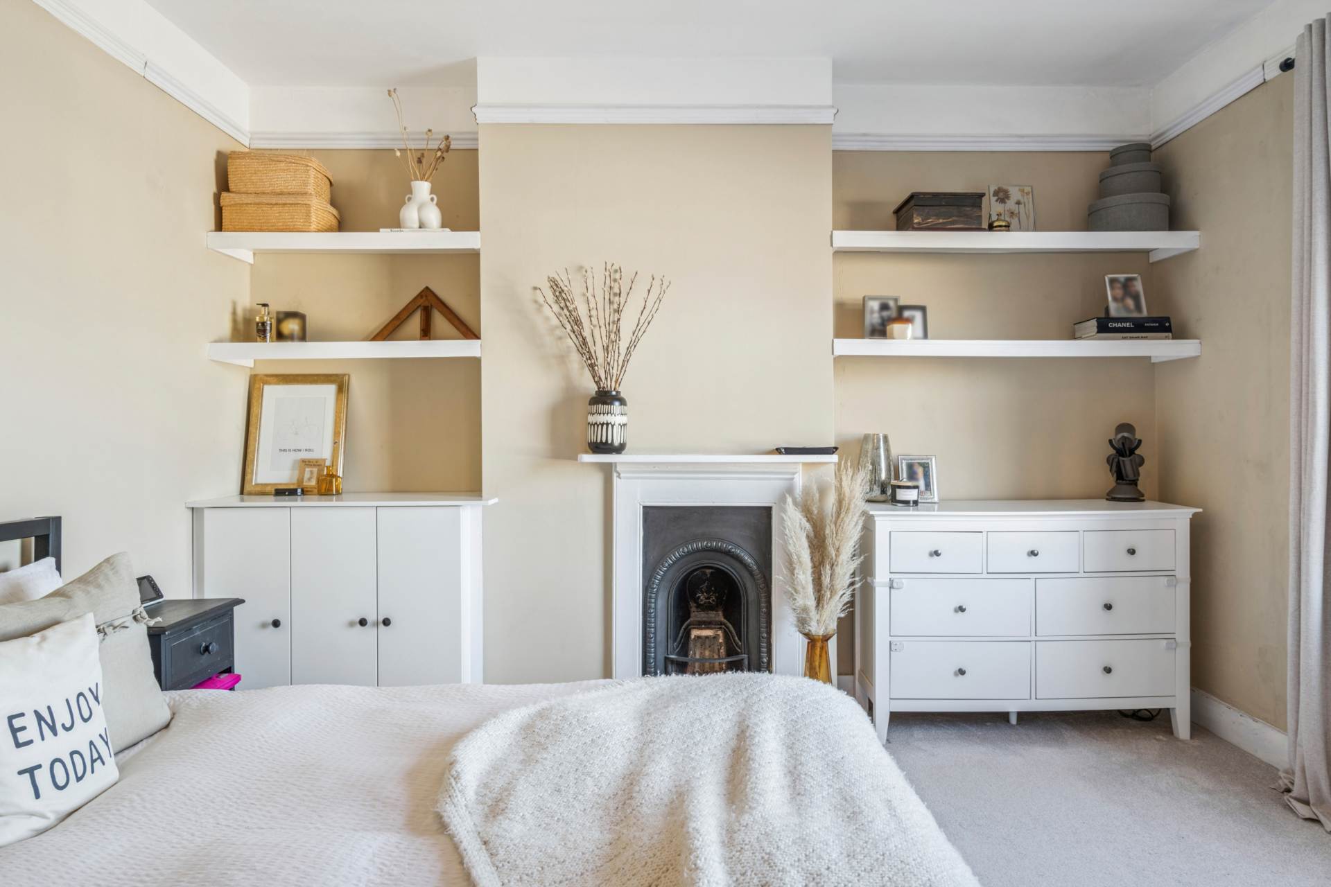 Western Road, Tring, Image 15