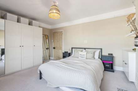 Western Road, Tring, Image 16