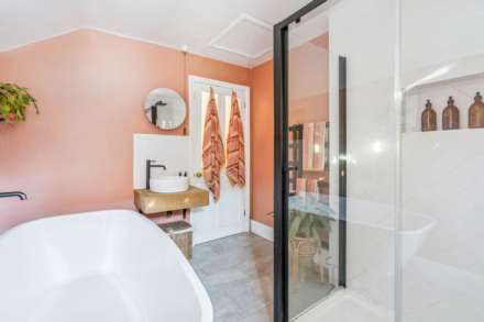 Western Road, Tring, Image 18