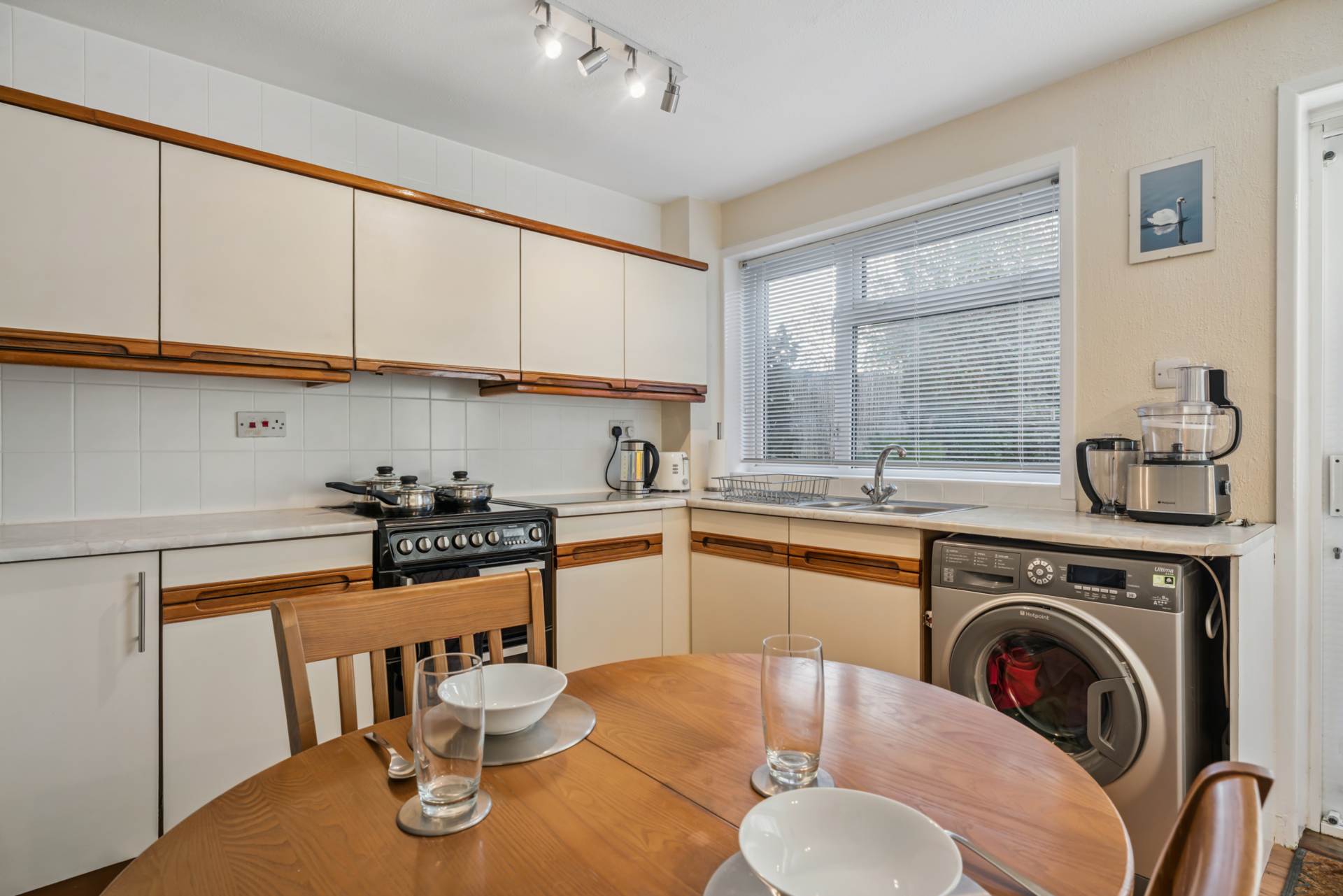 Kingsley Walk, Tring, Image 7