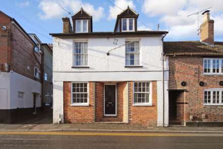 Akeman Street, Tring, Image 1