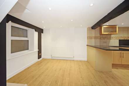 Akeman Street, Tring, Image 12