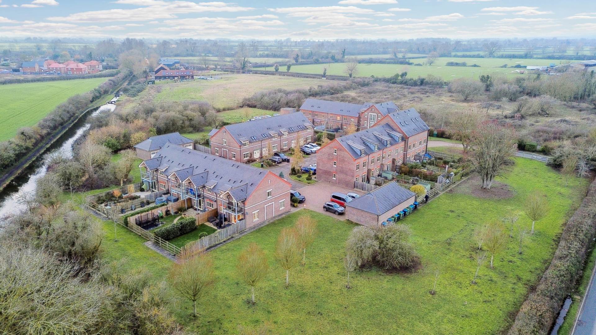 Dixons Wharf, Wilstone, Image 31