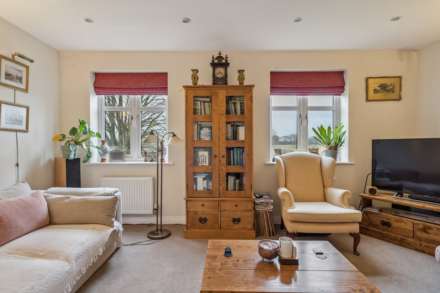 Dixons Wharf, Wilstone, Image 4