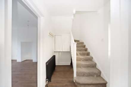 Wood Lane, Wendover, Image 4