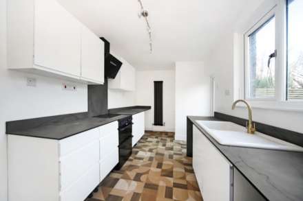 Wood Lane, Wendover, Image 5