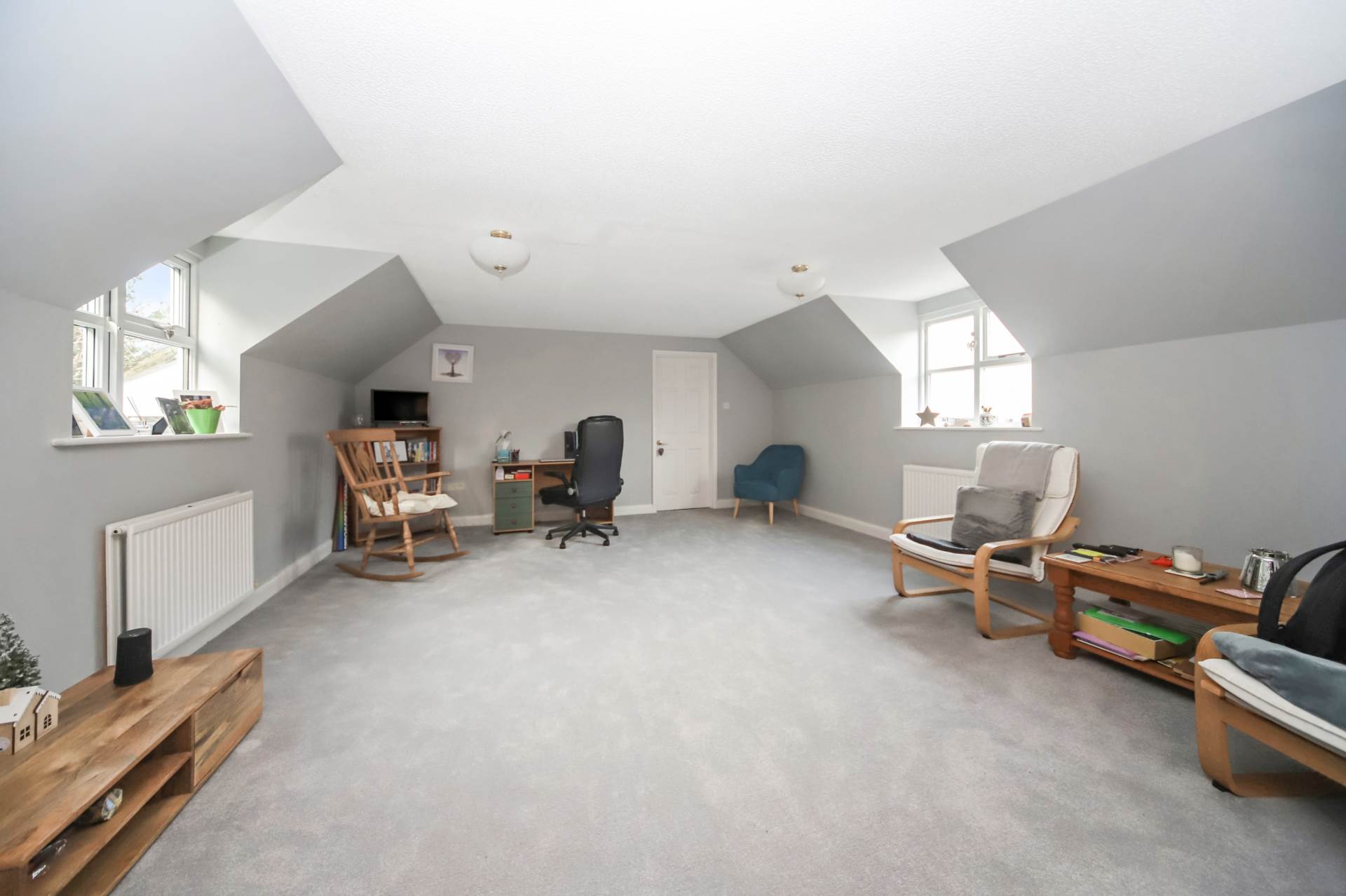 Dunsley Place, Tring, Image 2