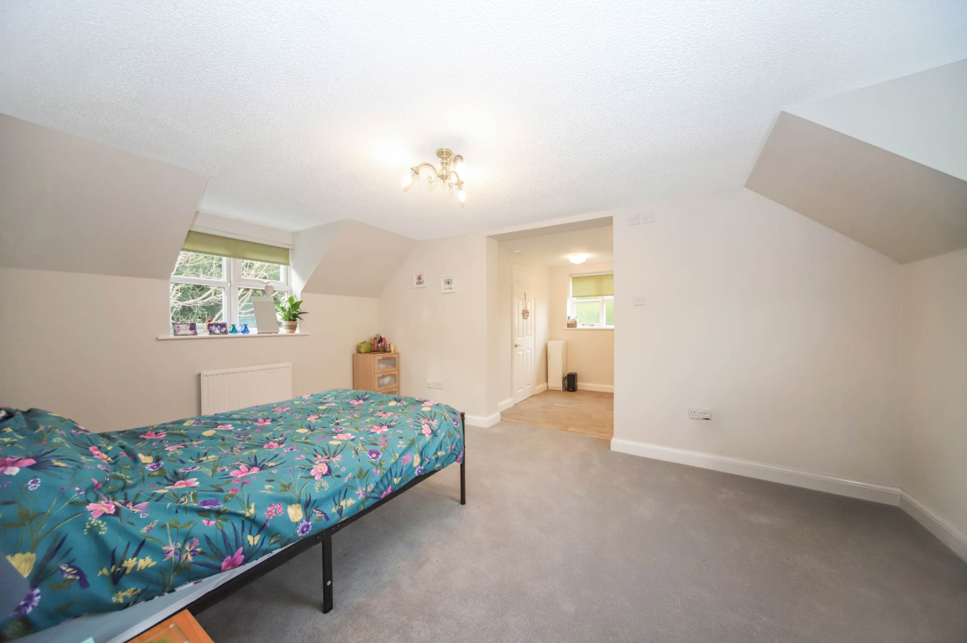 Dunsley Place, Tring, Image 5