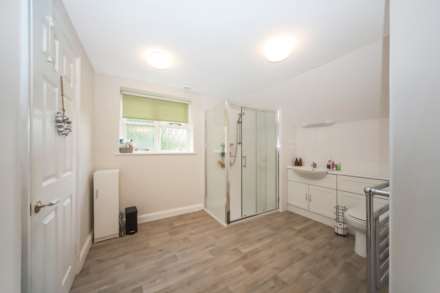 Dunsley Place, Tring, Image 6