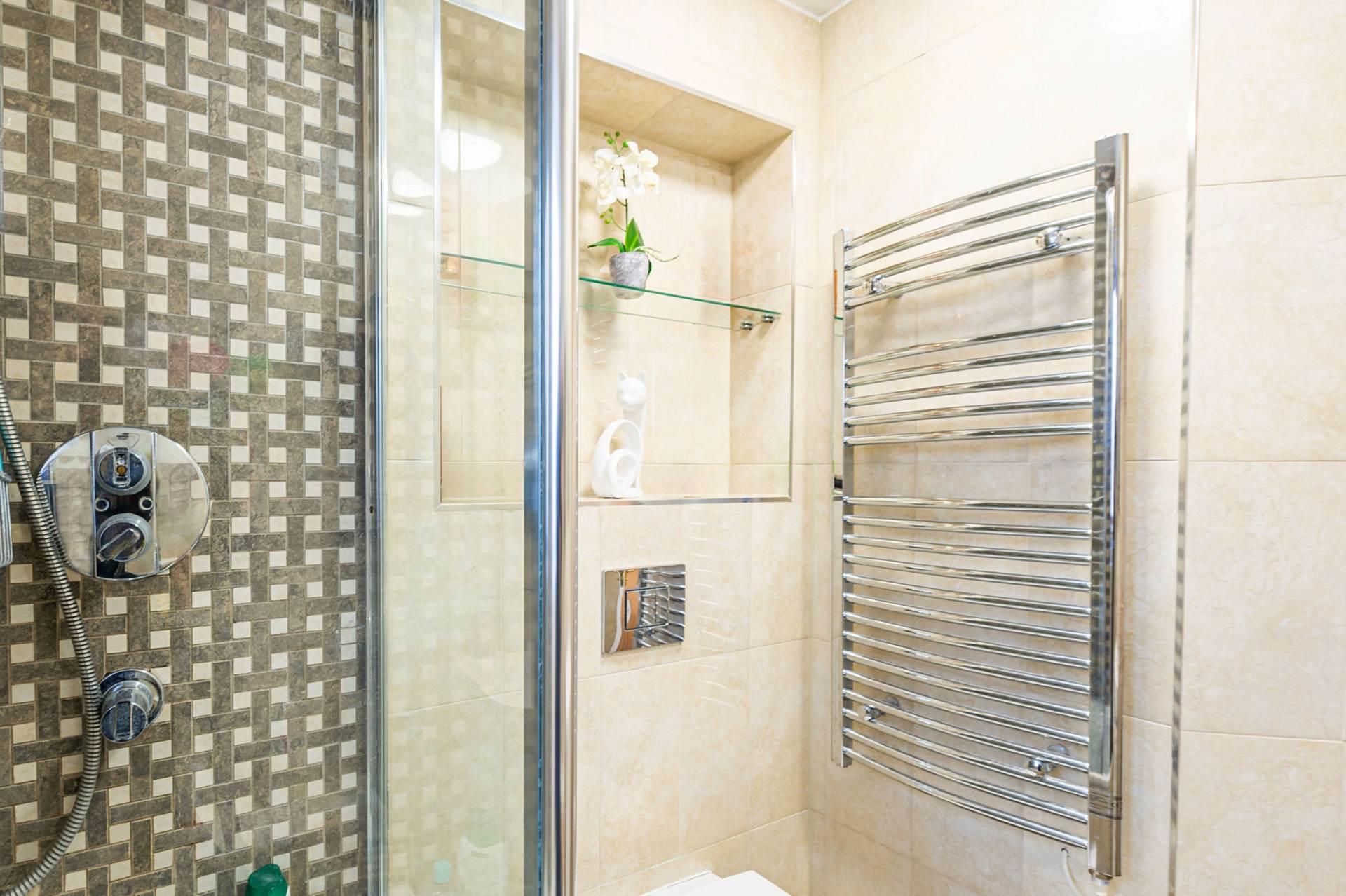 Park View Road, Park View Road, Image 13