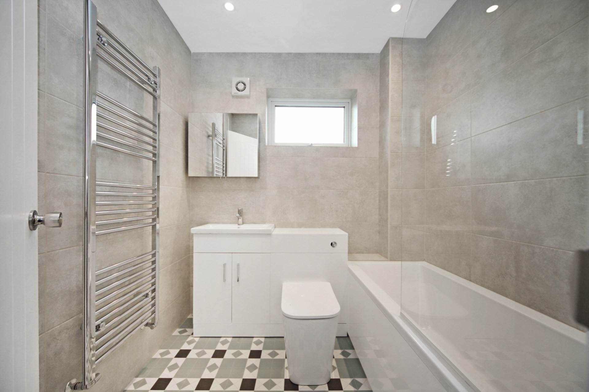 Isis Close, Aylesbury, Image 11