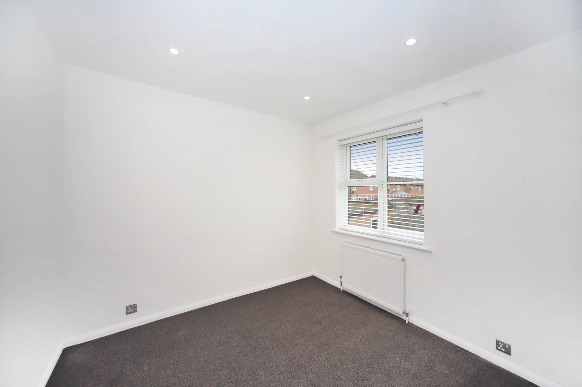 Isis Close, Aylesbury, Image 9