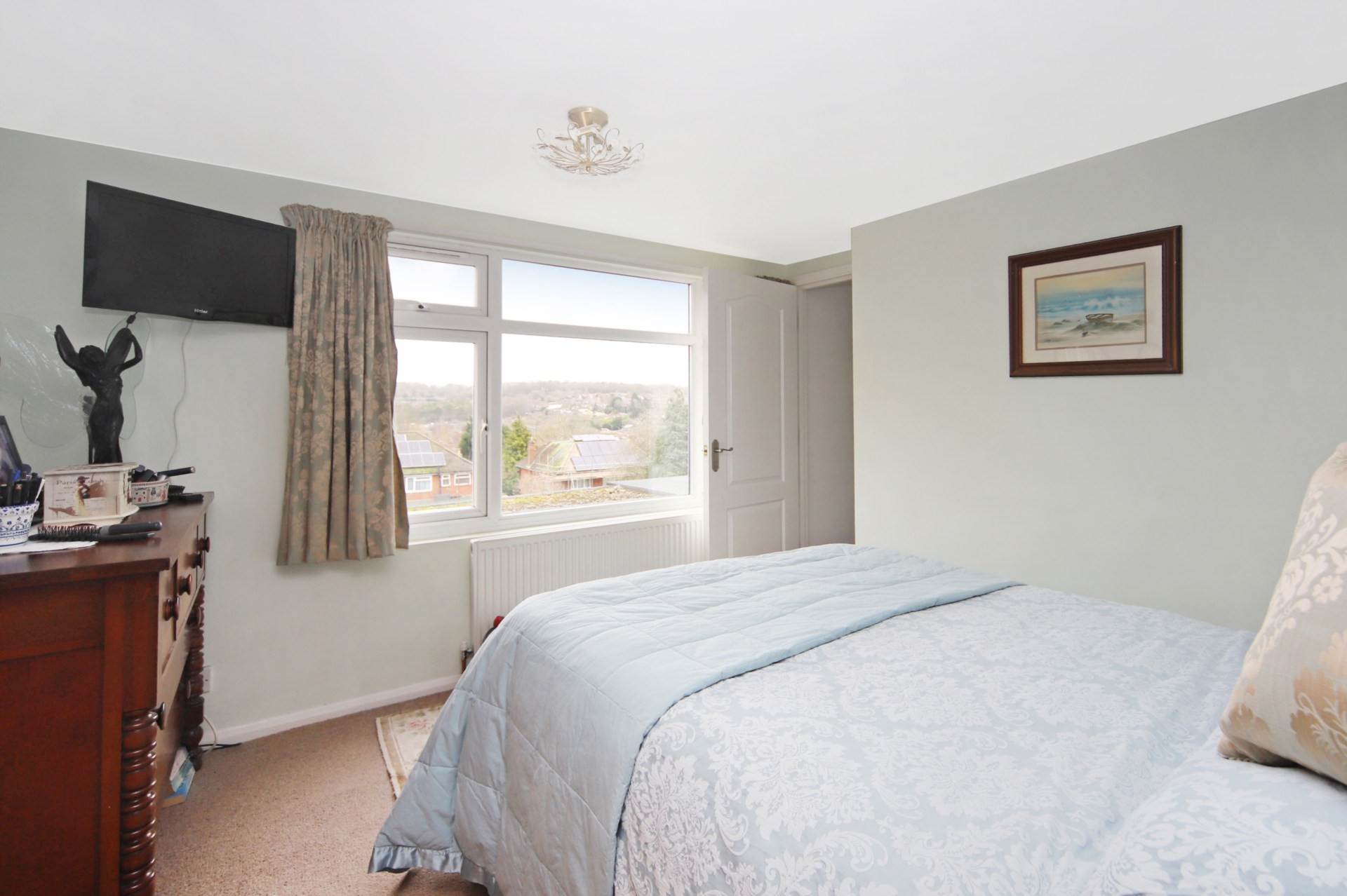 St. Marys Avenue, Berkhamsted, Image 13