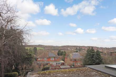 St. Marys Avenue, Berkhamsted, Image 18