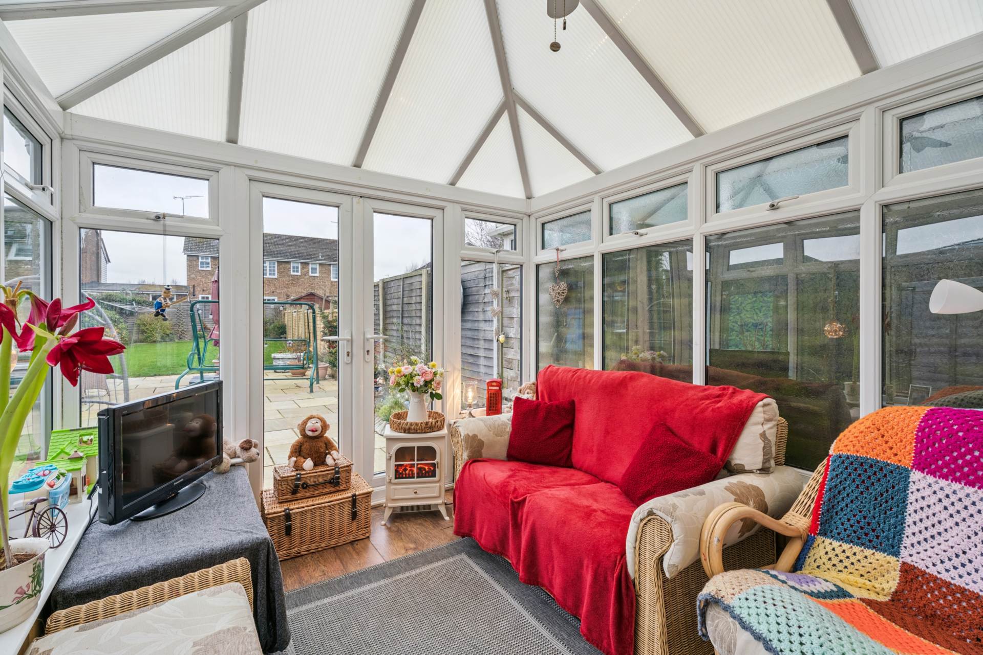 New St, Cheddington, Image 10