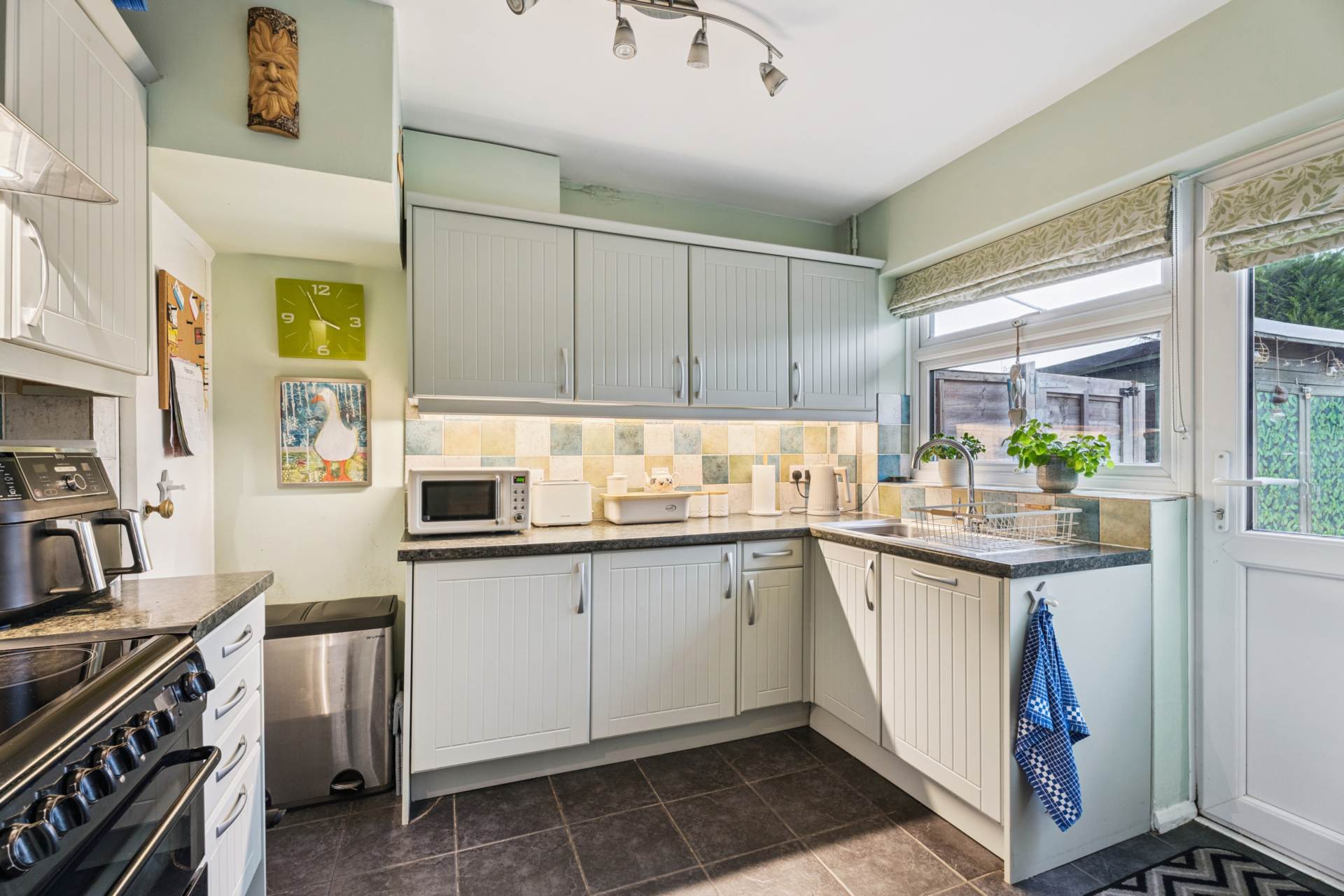 New St, Cheddington, Image 7