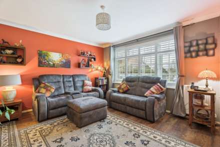 New St, Cheddington, Image 5