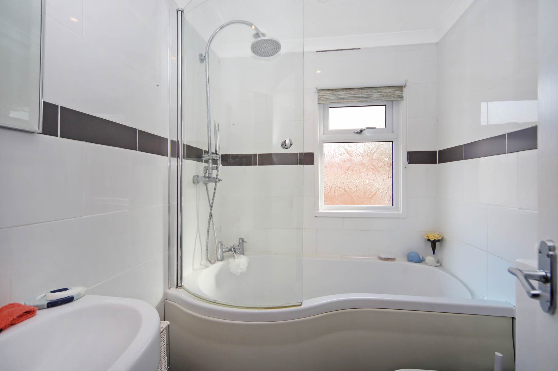 Beech Park, Chesham Road, Wigginton, Image 11