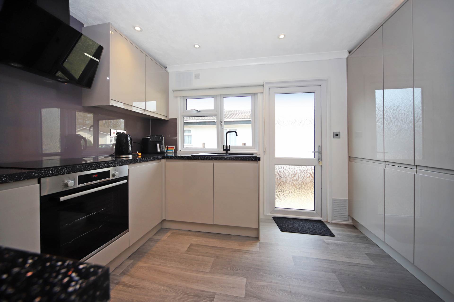 Beech Park, Chesham Road, Wigginton, Image 7