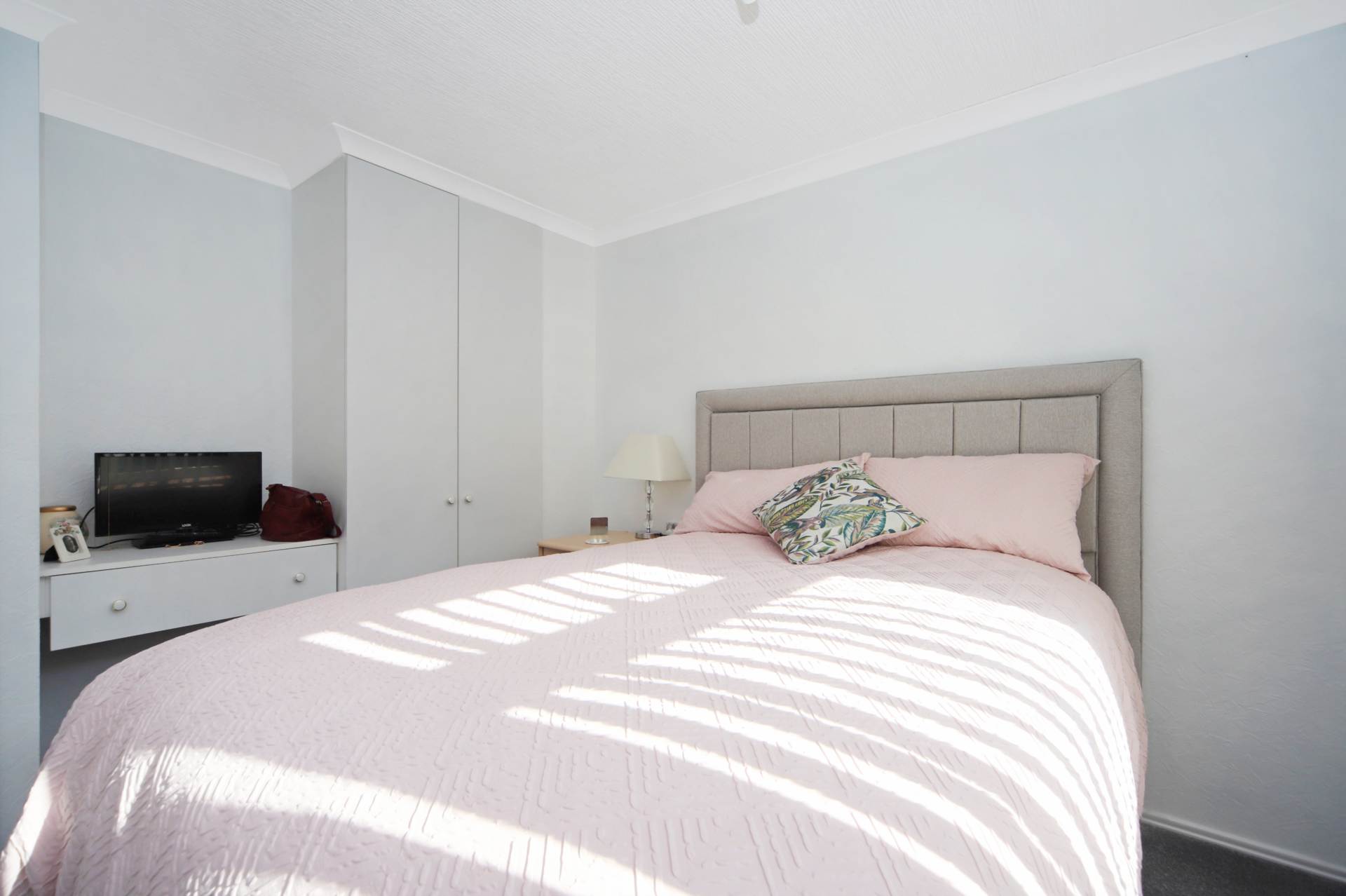 Beech Park, Chesham Road, Wigginton, Image 9