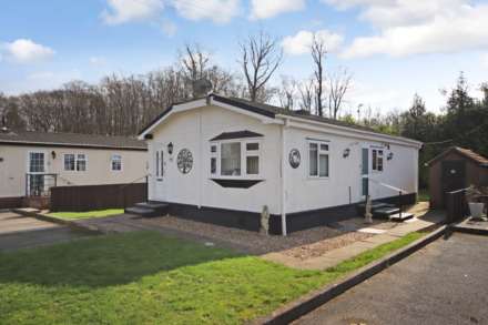 Beech Park, Chesham Road, Wigginton, Image 14